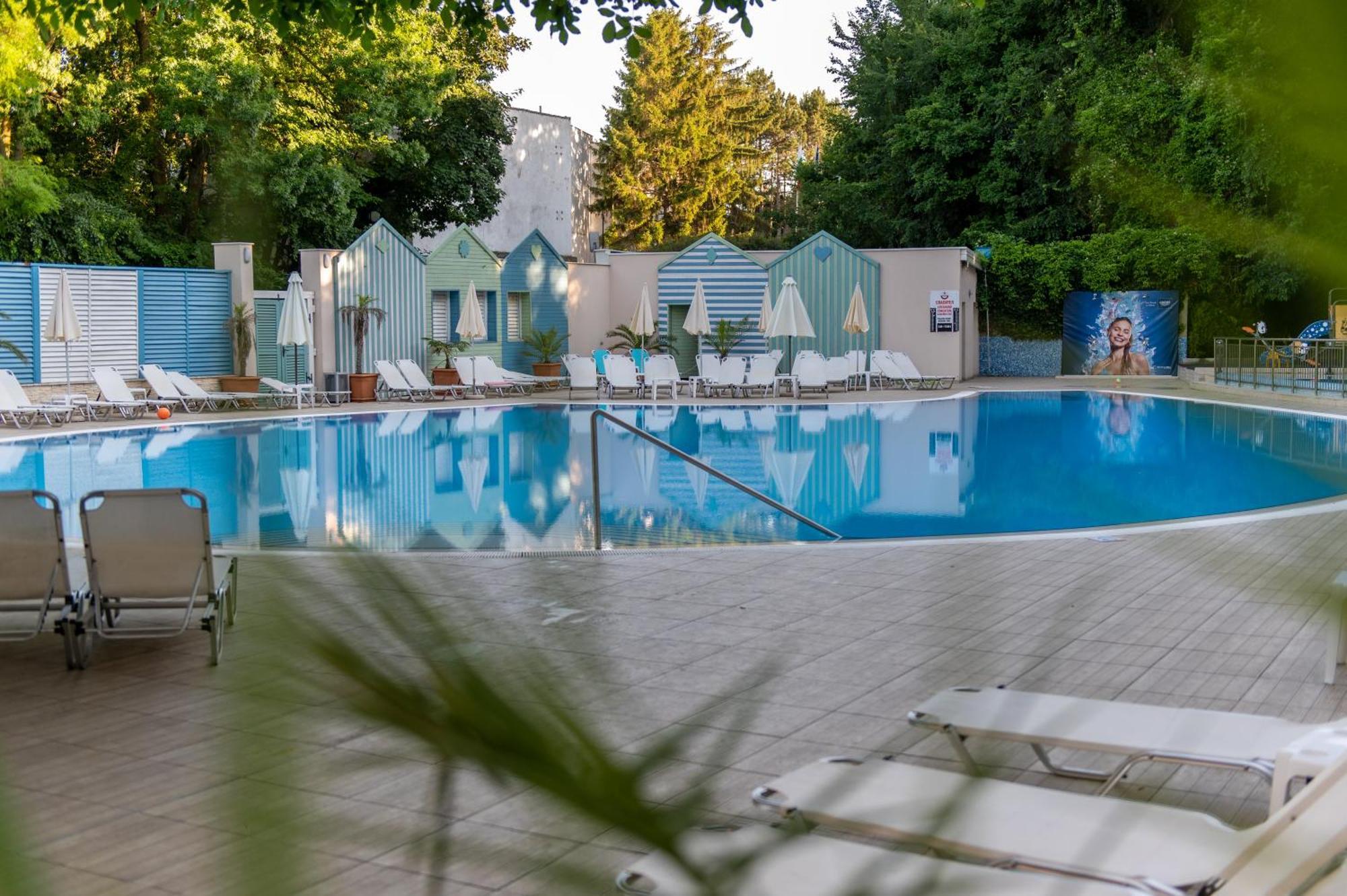 Mirabelle Hotel Golden Sands Exteriör bild