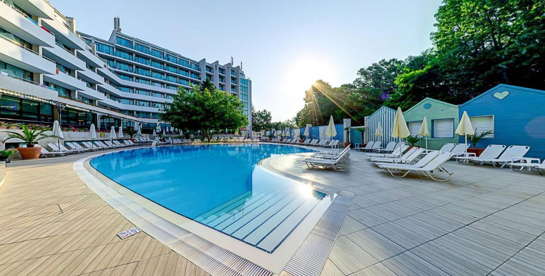Mirabelle Hotel Golden Sands Exteriör bild
